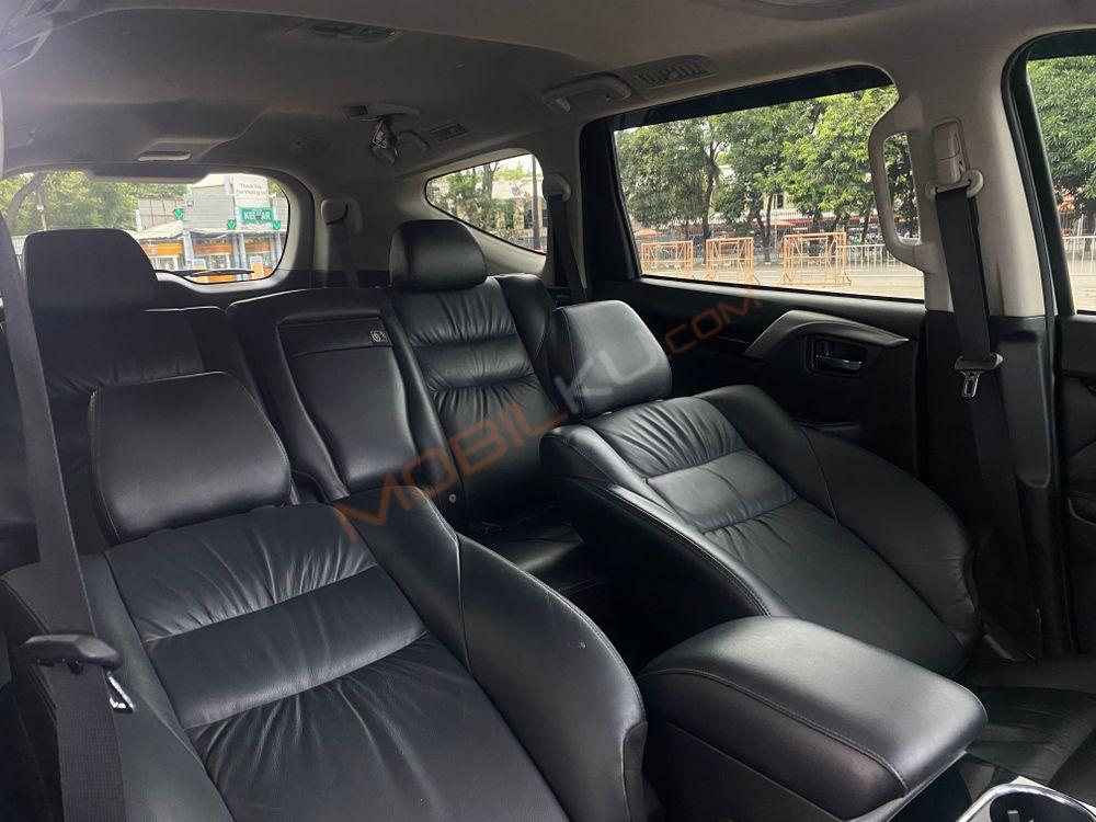 Mobil Mitsubishi Pajero Sport 2022