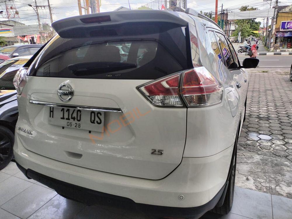 Mobil Nissan X-Trail 2014