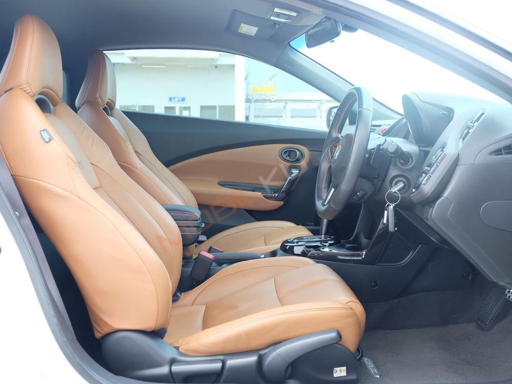 Mobil Honda CR-Z 2015