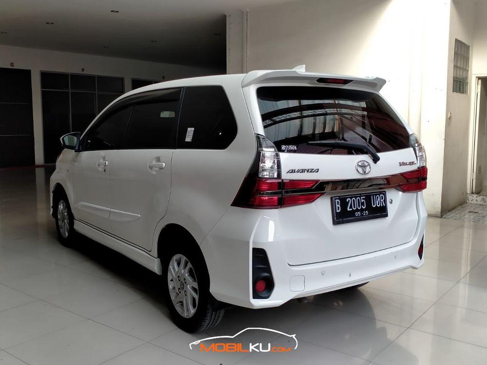Mobil Toyota Avanza 2020
