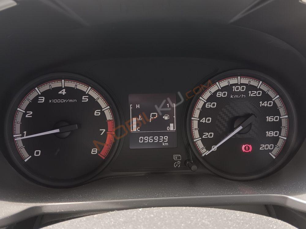 Mobil Mitsubishi Xpander 2021