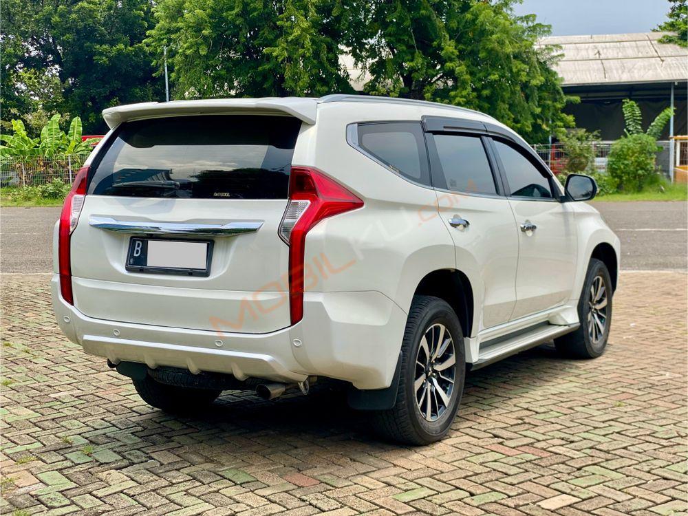 Mobil Mitsubishi Pajero Sport 2017