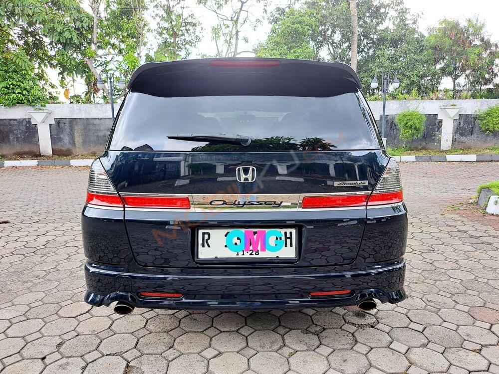 Mobil Honda Odyssey 2007