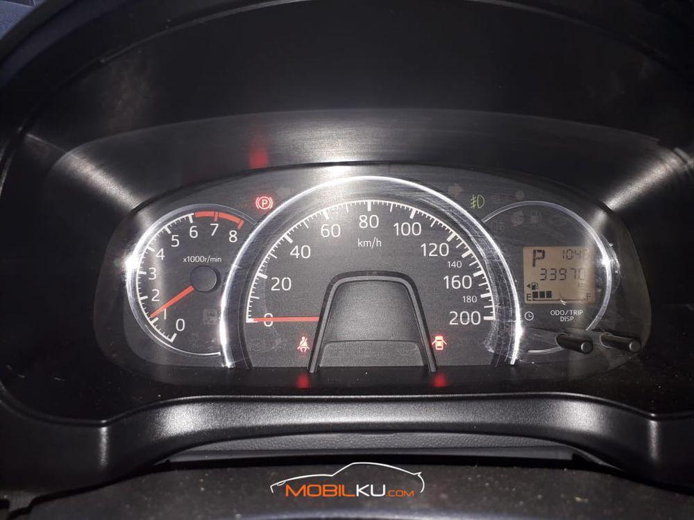 Mobil Toyota Agya 2017