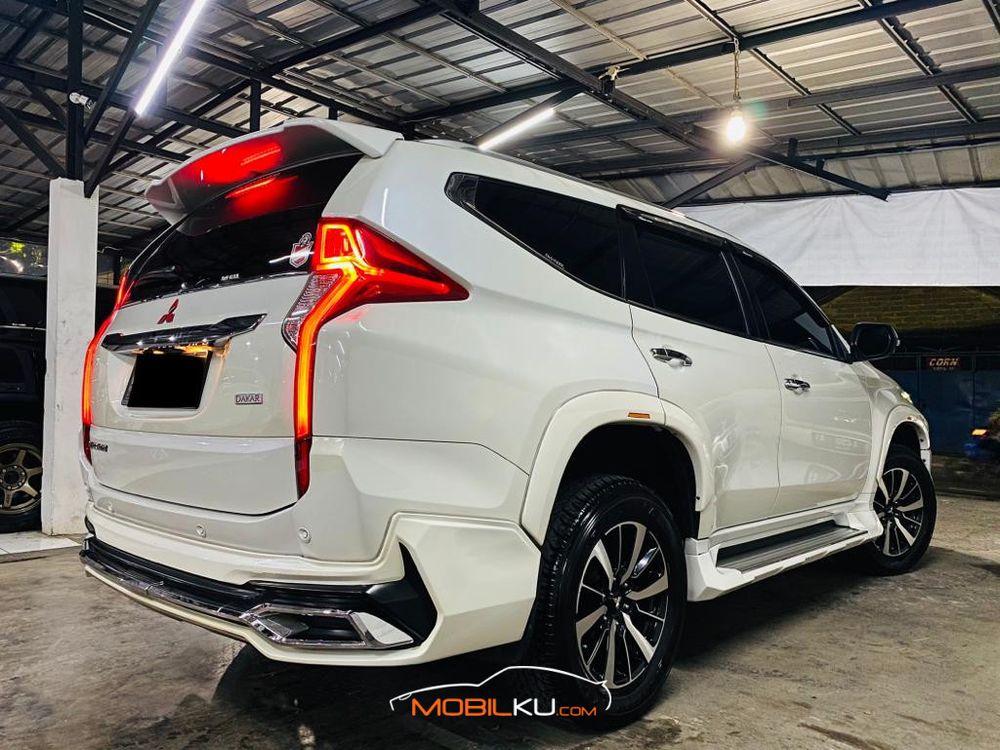 Mobil Mitsubishi Pajero Sport 2017