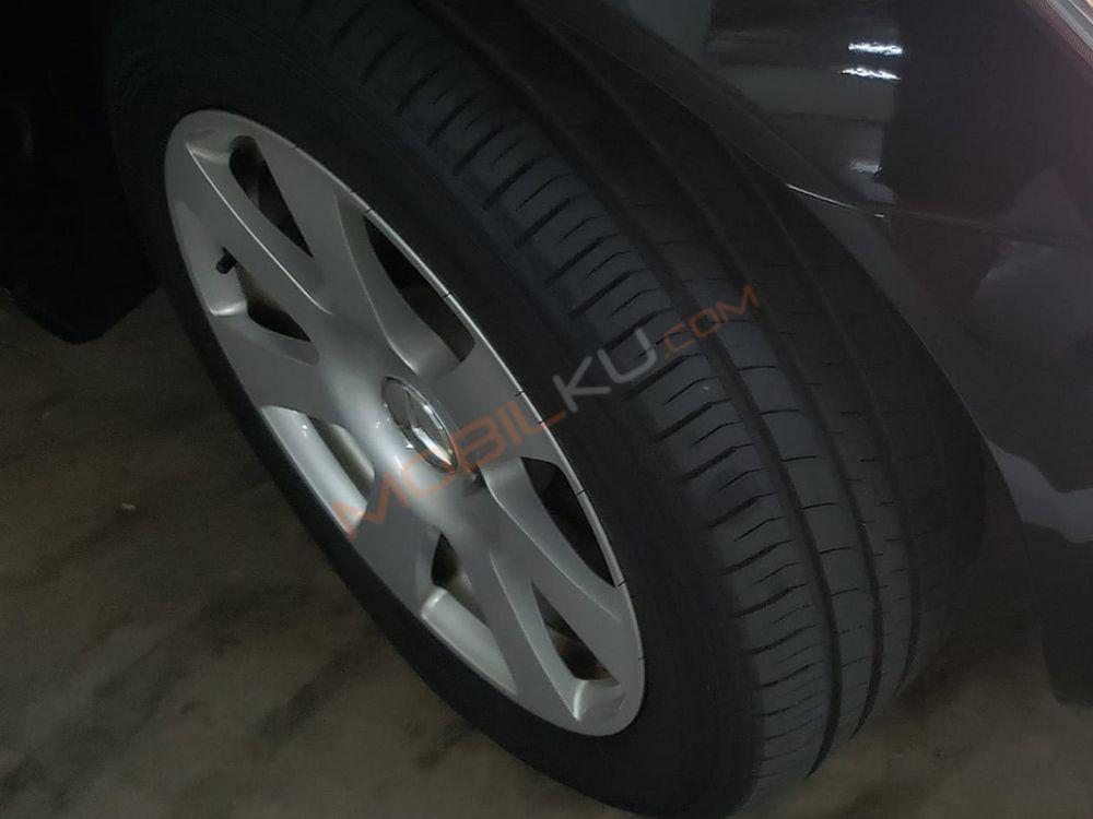 Mobil Mercedes-Benz S-Class 2007