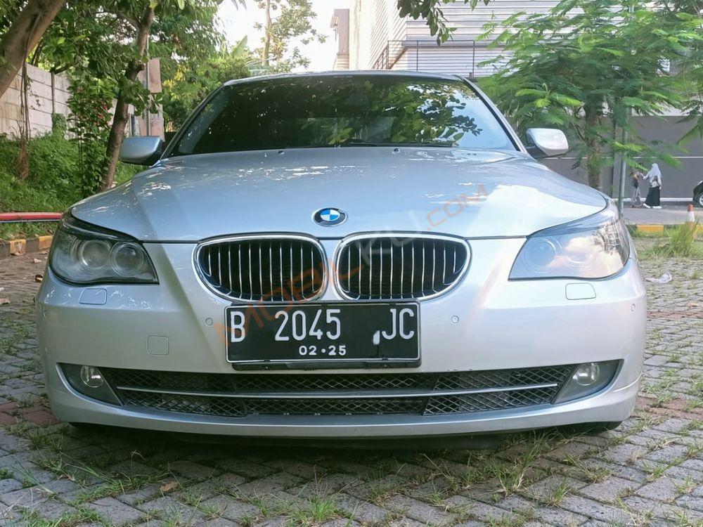 Mobil BMW 5 Series 2008
