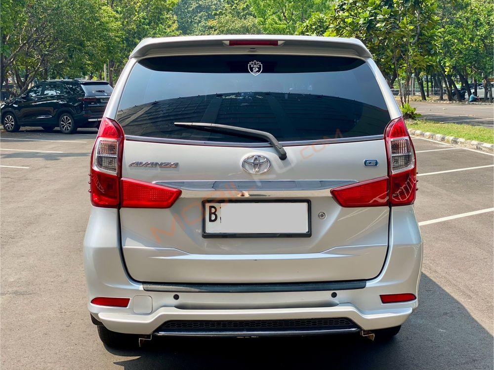 Mobil Toyota Avanza 2018