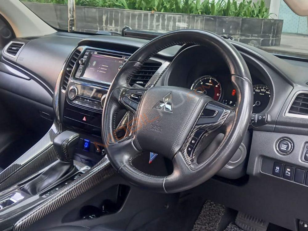 Mobil Mitsubishi Pajero Sport 2017