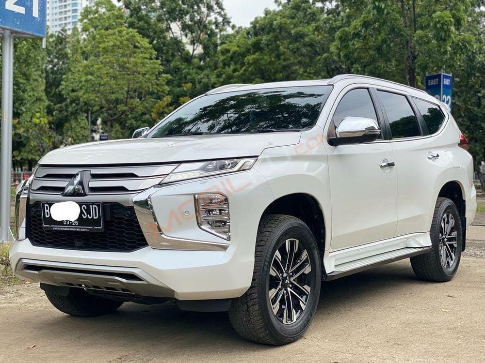 Mobil Mitsubishi Pajero Sport 2021