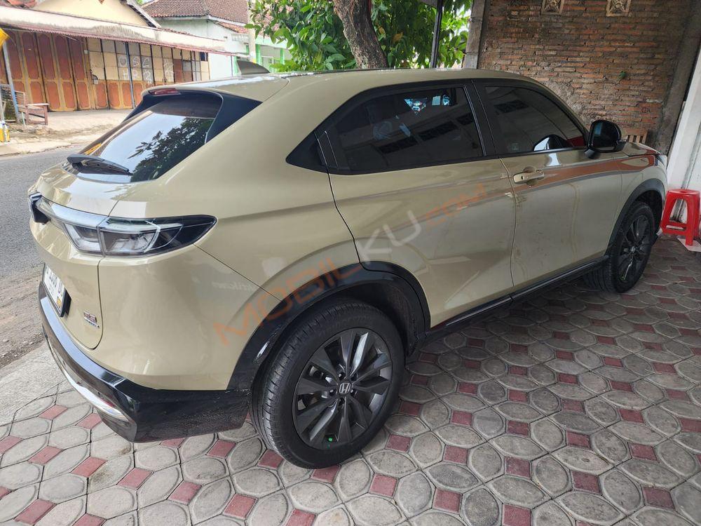 Mobil Honda HR-V 2023