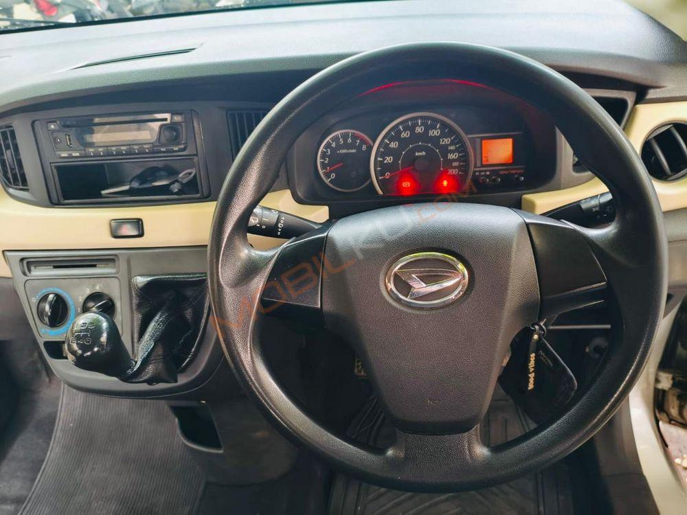 Mobil Daihatsu Sigra 2018