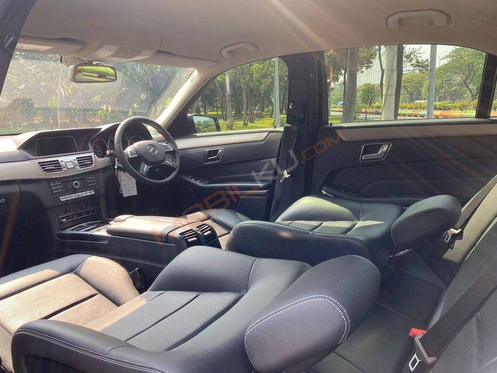 Mobil Mercedes-Benz E-Class 2016