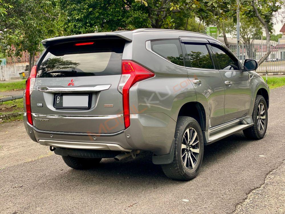 Mobil Mitsubishi Pajero Sport 2016