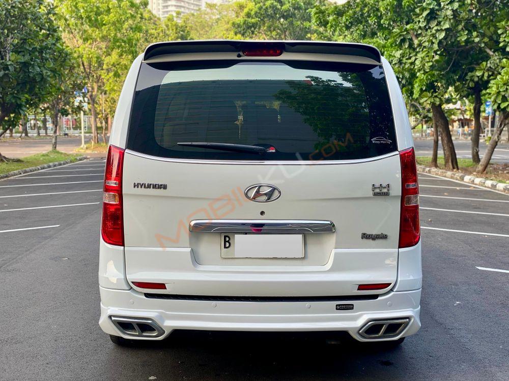 Mobil Hyundai H-1 2018