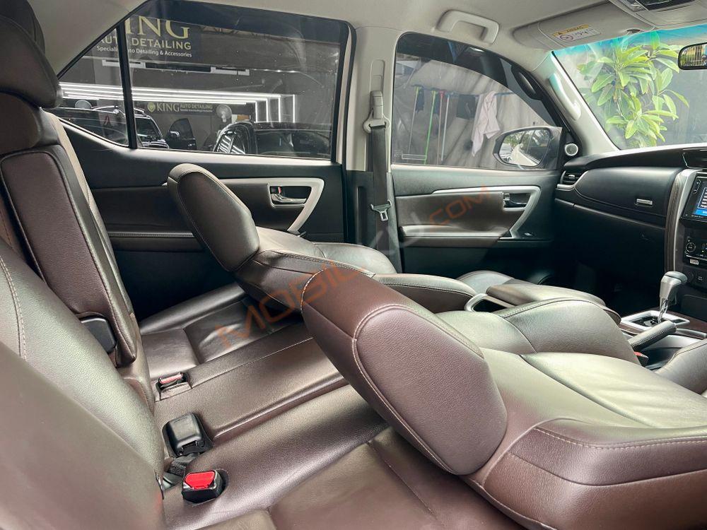 Mobil Toyota Fortuner 2020