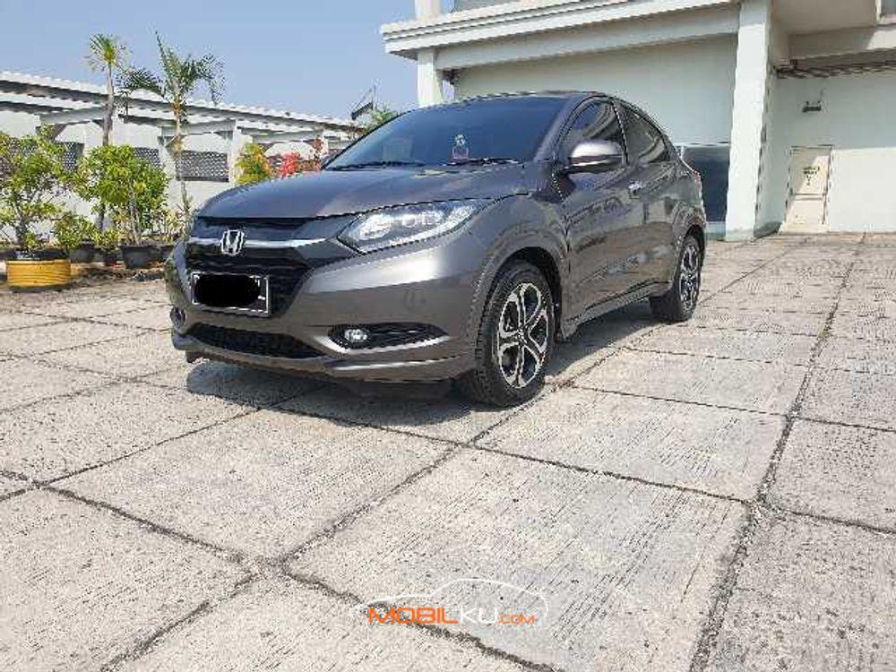 Mobil Honda HR-V 2016