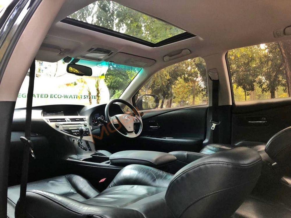 Mobil Lexus RX 2011