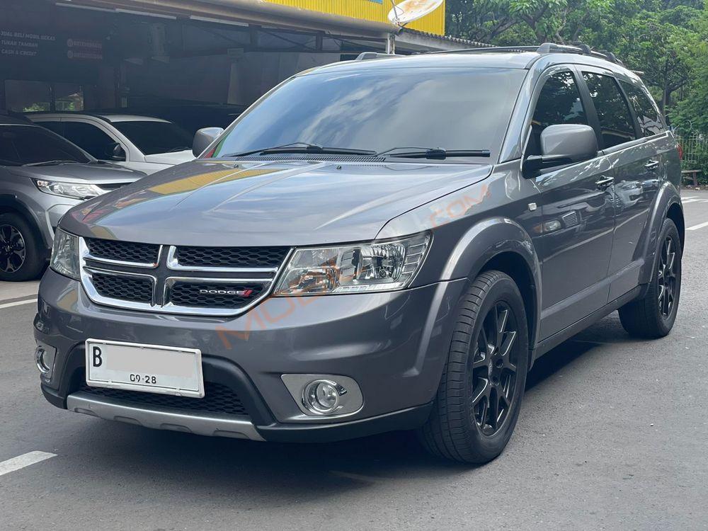 Mobil Dodge Journey 2013