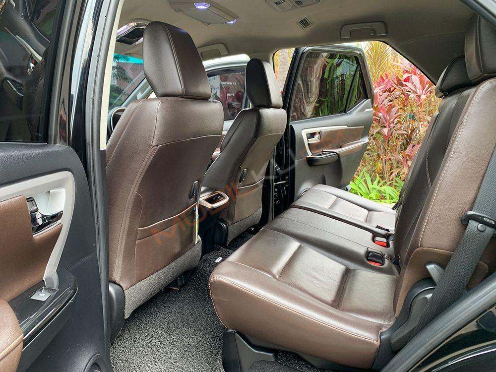Mobil Toyota Fortuner 2020