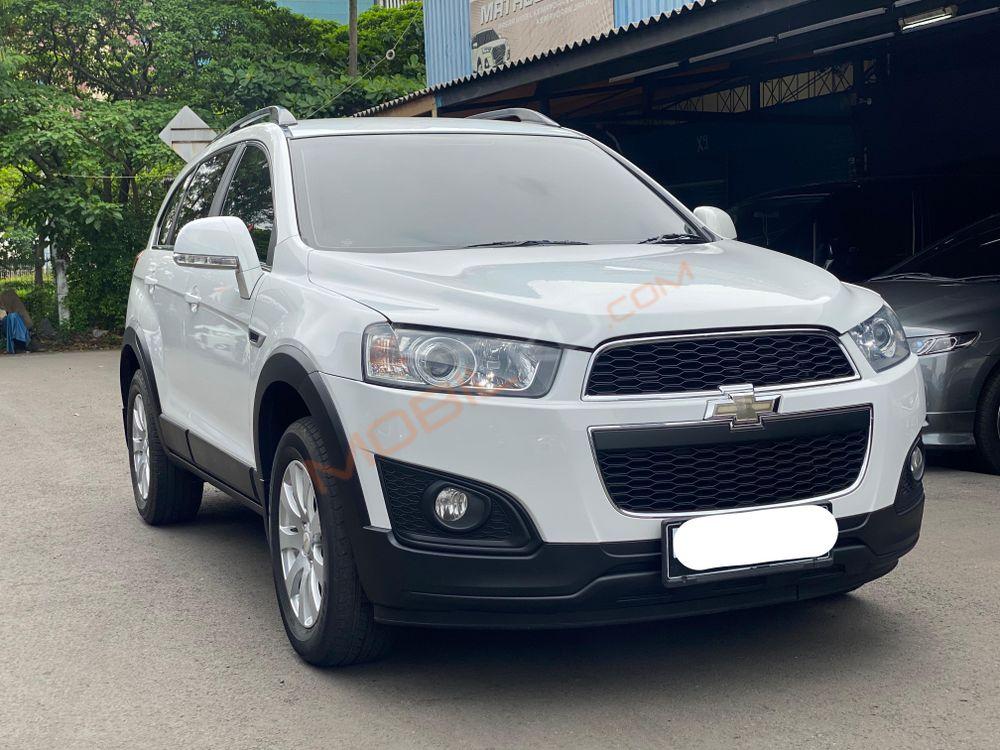 Mobil Chevrolet Captiva 2015