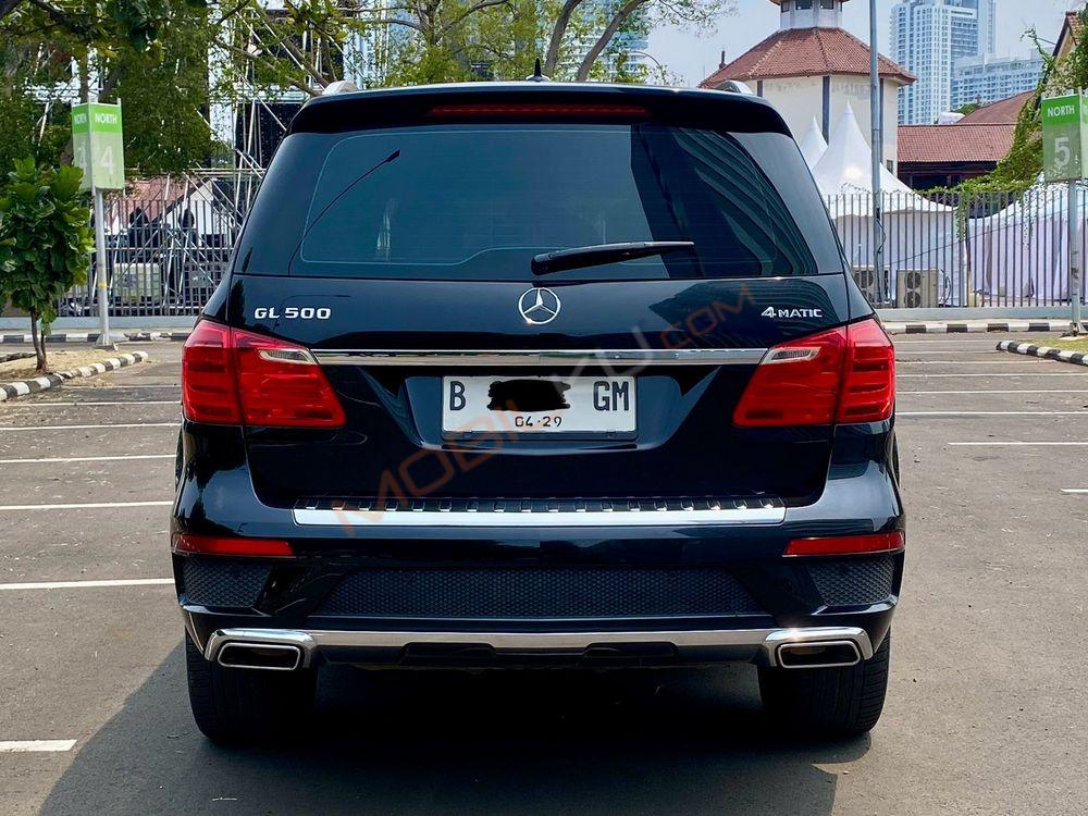 Mobil Mercedes-Benz GL 2014