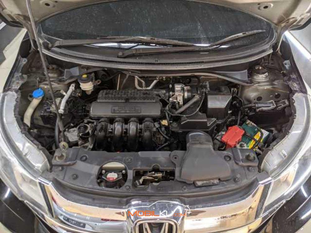 Mobil Honda BR-V 2016