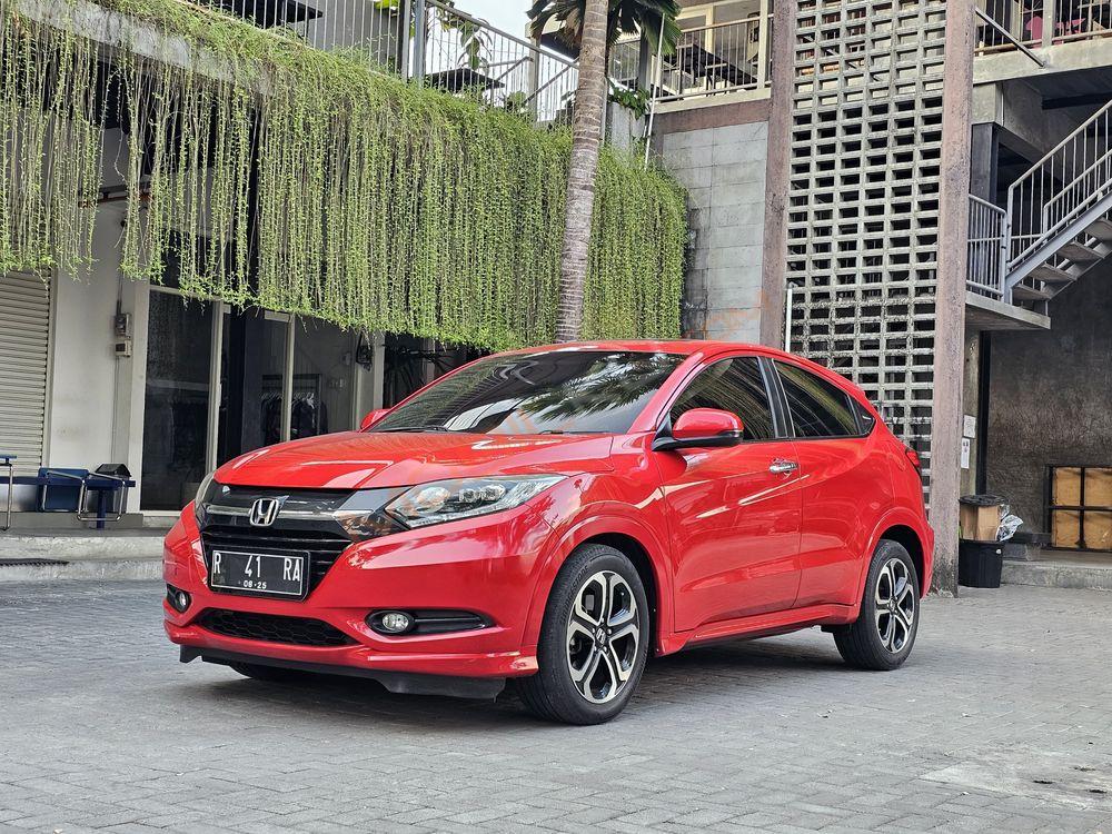 Mobil Honda HR-V 2015