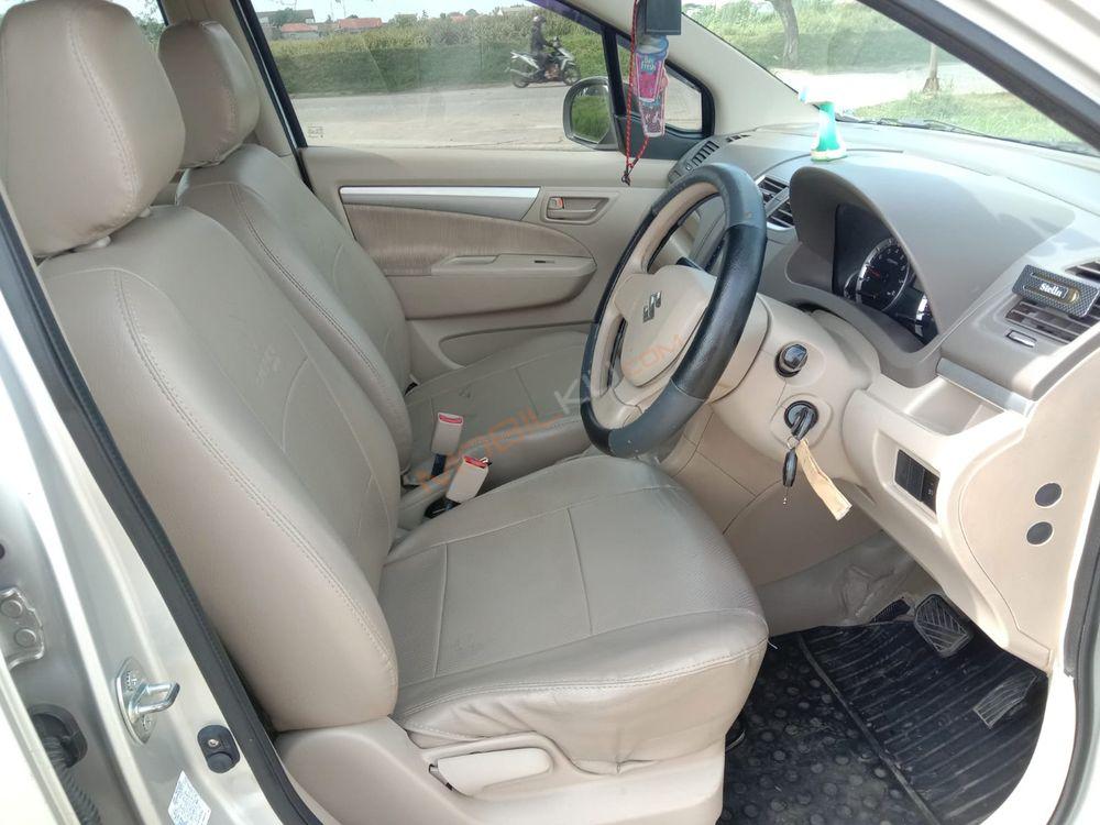 Mobil Suzuki Ertiga 2015