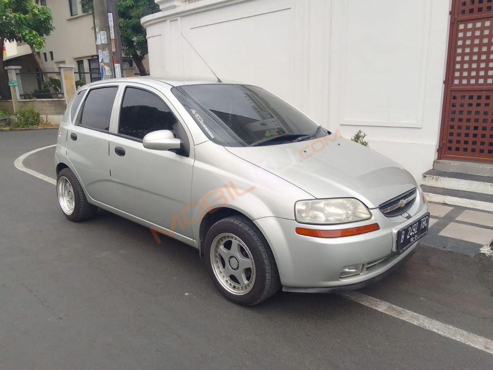 Mobil Chevrolet Aveo 2004