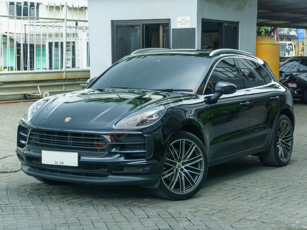 Mobil Porsche Macan 2019