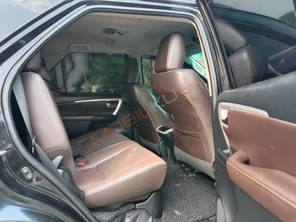 Mobil Toyota Fortuner 2016