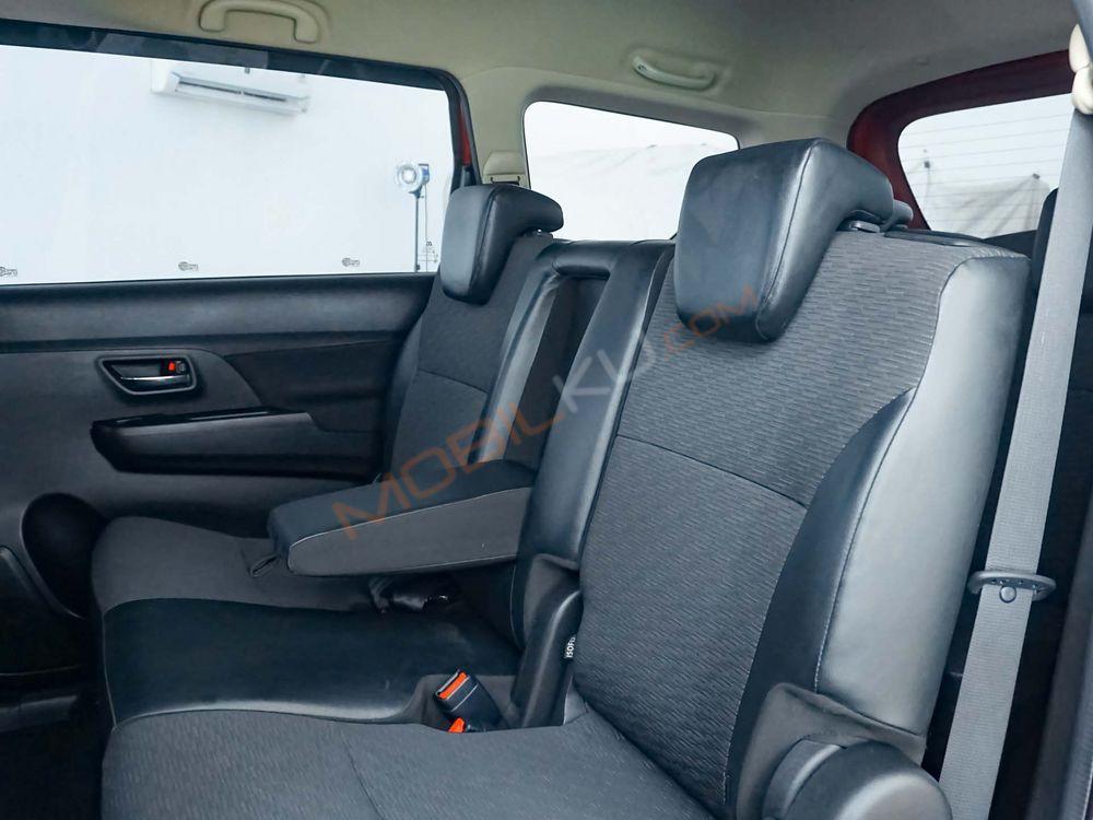 Mobil Suzuki XL7 2021