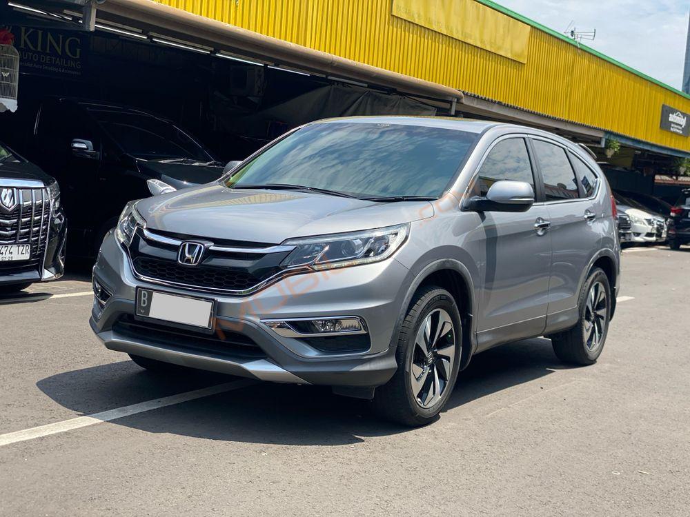 Mobil Honda CR-V 2016