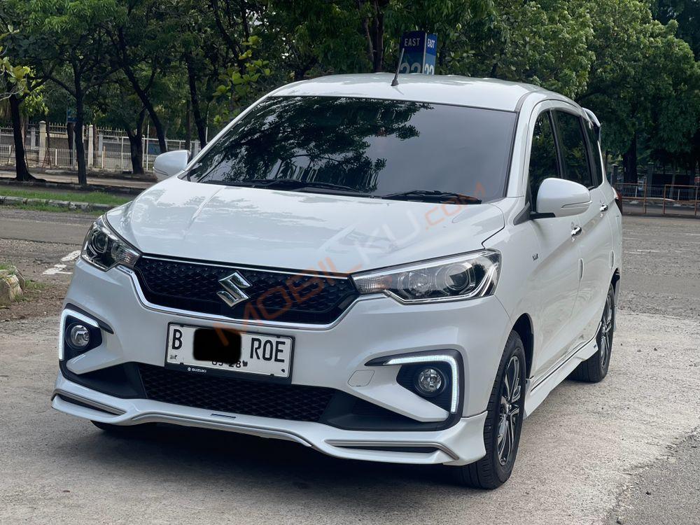 Mobil Suzuki Ertiga 2022