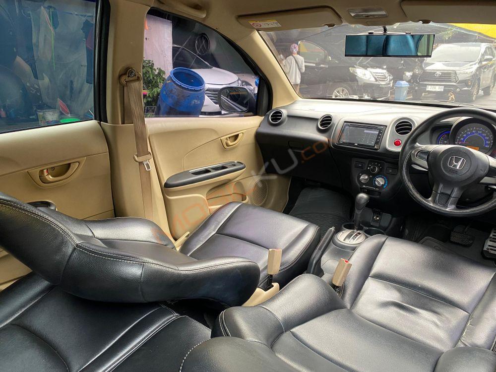 Mobil Honda Mobilio 2014
