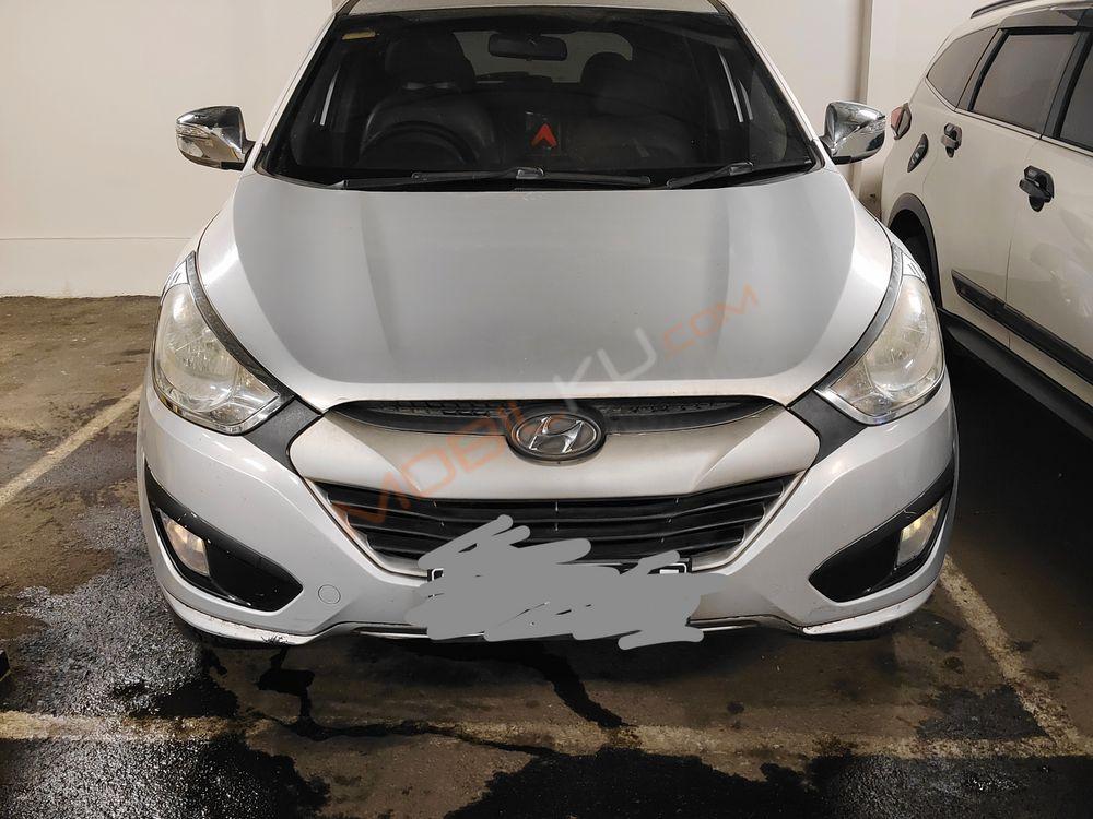 Mobil Hyundai Tucson 2011