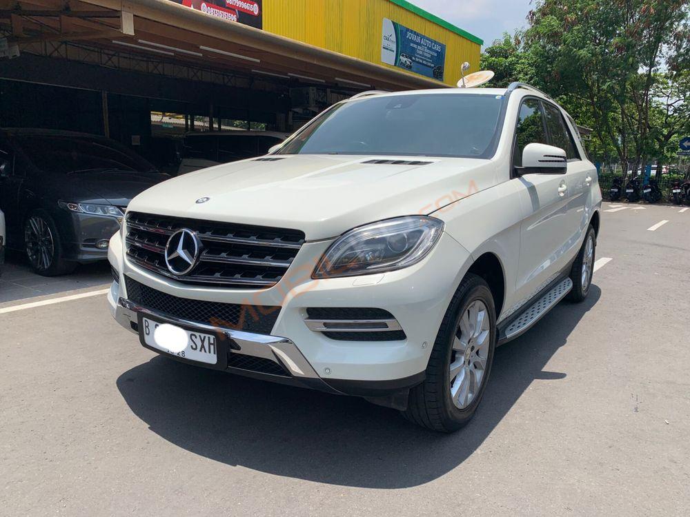 Mobil Mercedes-Benz ML 2013
