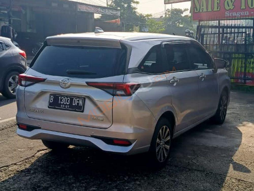 Mobil Toyota Avanza 2022