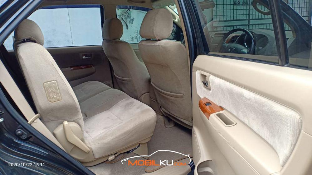 Mobil Toyota Fortuner 2013