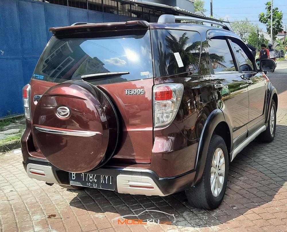 Mobil Daihatsu Terios 2014