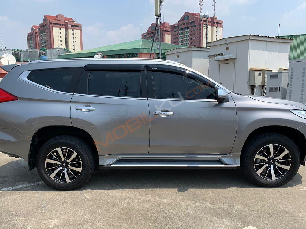 Mobil Mitsubishi Pajero Sport 2017