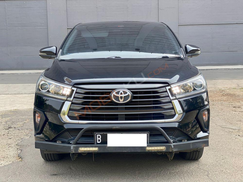 Mobil Toyota Kijang Innova 2022