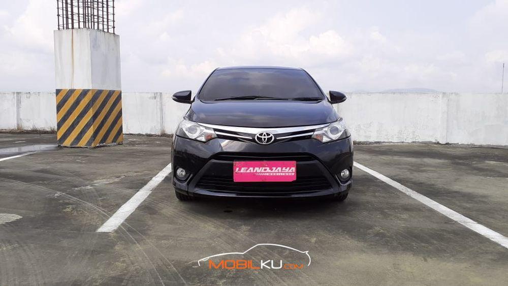 Mobil Toyota Vios 2013