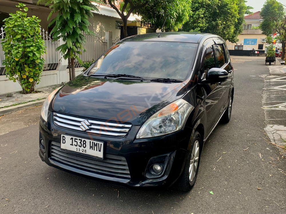 Mobil Suzuki Ertiga 2015