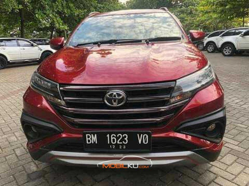 Mobil Toyota Rush 2018