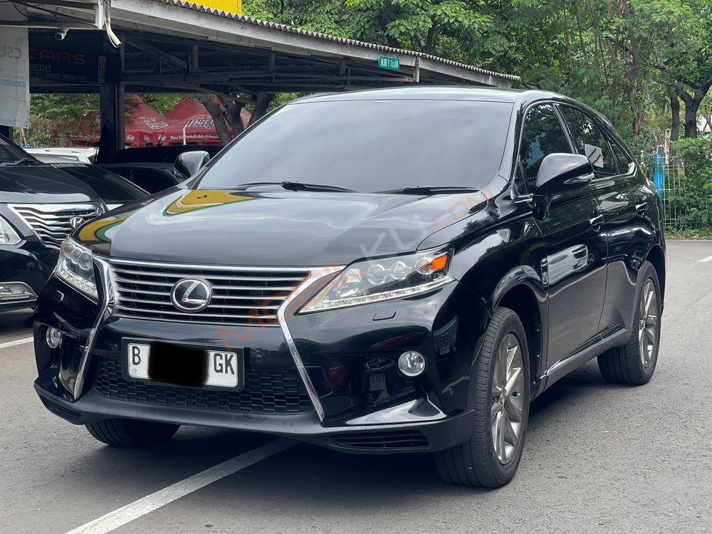 Mobil Lexus RX 2014