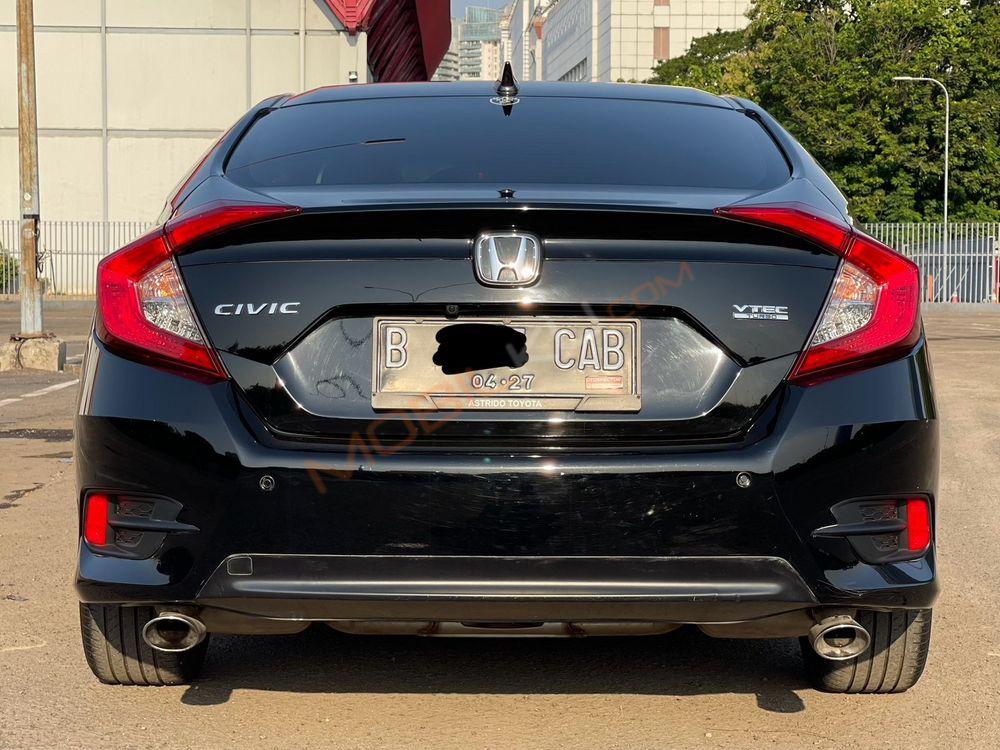 Mobil Honda Civic Sedan 2017