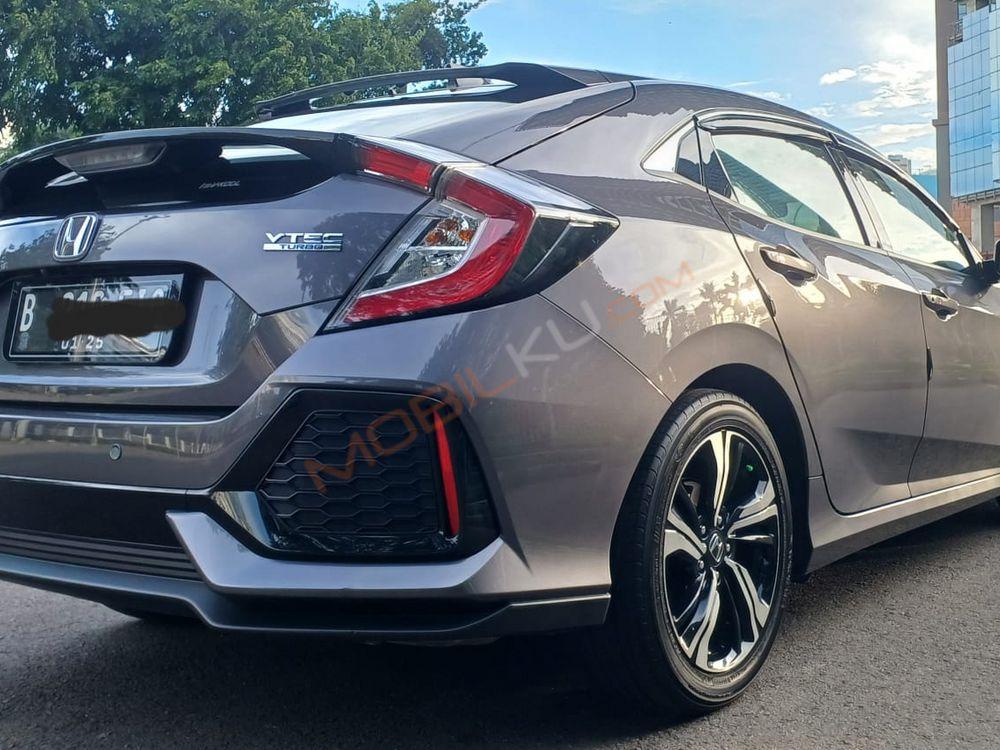 Mobil Honda Civic Hatchback 2019