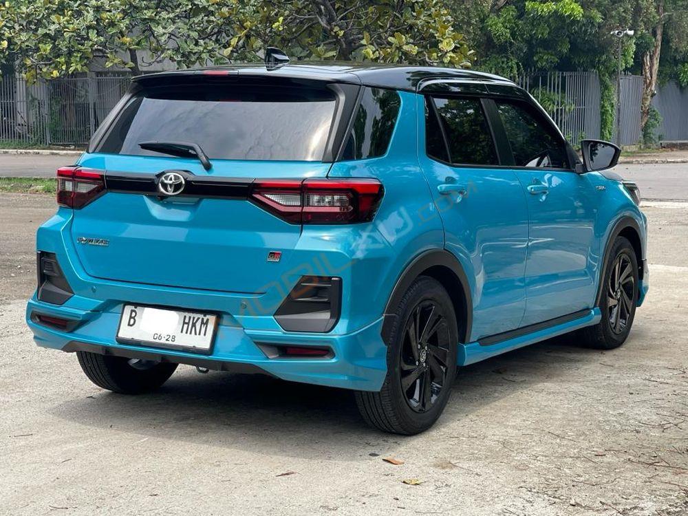 Mobil Toyota Raize 2023